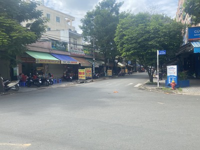 Xe gia đình còn mới đến 99% 385