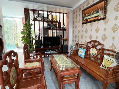 Bán nhà biệt thự thoại ngọc hầu, tân phú, 3 tầng, ngang 8 x 15.5, chỉ 12 tỷ 95. 1