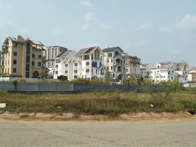 Xe gia đình còn mới đến 99% 326