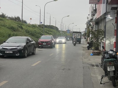 Xe gia đình còn mới đến 99% 862
