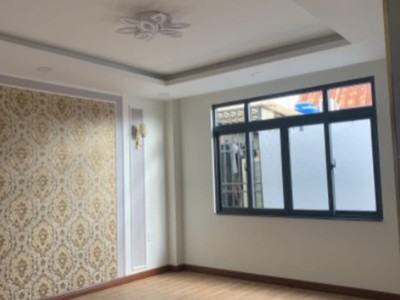 Xe gia đình còn mới đến 99% 299