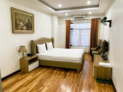 Xe gia đình còn mới đến 99% 645