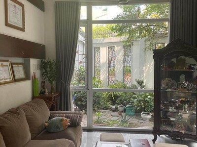 Xe gia đình còn mới đến 99% 796
