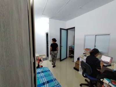 Xe gia đình còn mới đến 99% 750