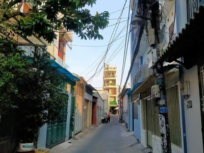 Xe gia đình còn mới đến 99% 752