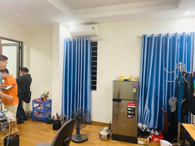 Xe gia đình còn mới đến 99% 881