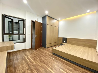 Xe gia đình còn mới đến 99% 816