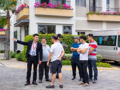 Xe gia đình còn mới đến 99% 347