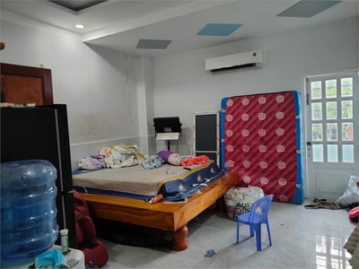 Xe gia đình còn mới đến 99% 832