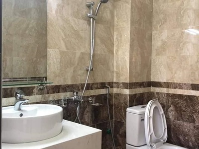 Xe gia đình còn mới đến 99% 564
