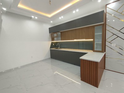 Cần  bán nhà 4 tầng độc lập 60 m ngang 6 tuyến 2 lê hồng phong sân bay cát bi 2