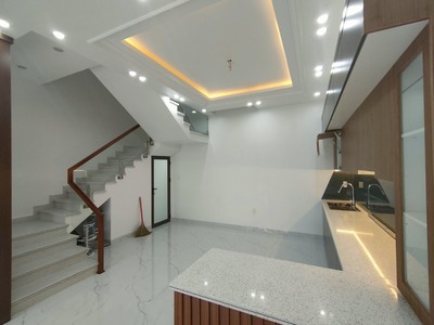 Cần  bán nhà 4 tầng độc lập 60 m ngang 6 tuyến 2 lê hồng phong sân bay cát bi 4