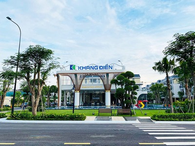 Xe gia đình còn mới đến 99% 812