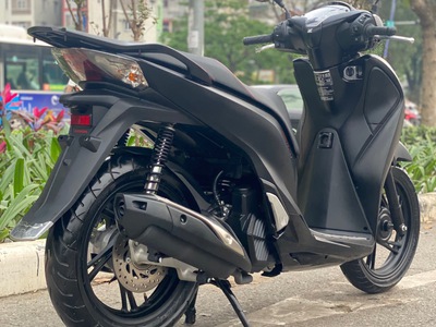 Cần bán SH Việt 150 ABS 2019 đen nhám siêu mới - Hồ sơ bao tên nhanh 2