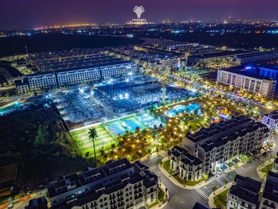 Xe gia đình còn mới đến 99% 345