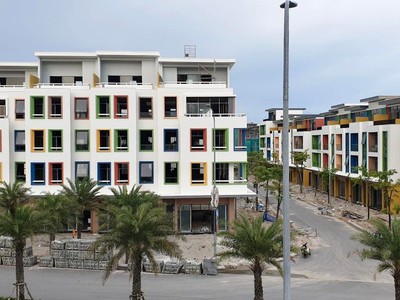 Xe gia đình còn mới đến 99% 904