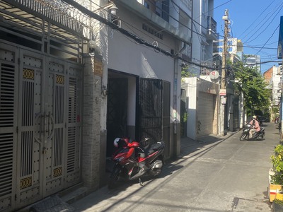 Xe gia đình còn mới đến 99% 257
