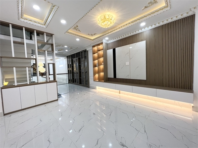 Xe gia đình còn mới đến 99% 932