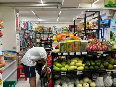 Xe gia đình còn mới đến 99% 459