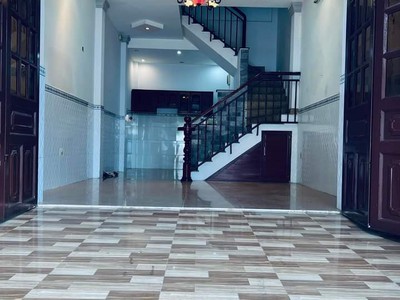 Xe gia đình còn mới đến 99% 378