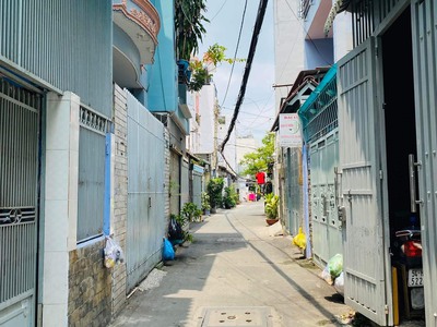 Xe gia đình còn mới đến 99% 153