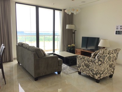 Xe gia đình còn mới đến 99% 357
