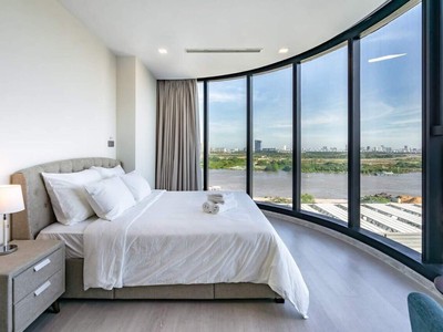 Xe gia đình còn mới đến 99% 363