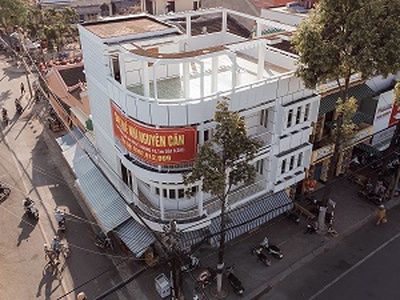 Xe gia đình còn mới đến 99% 3