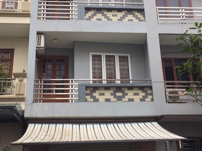 Chính chủ cần bán gấp căn nhà 4 tầng tại 13 lô 32 khu tái định cư vinhome - đông hưng- hải phòng 0