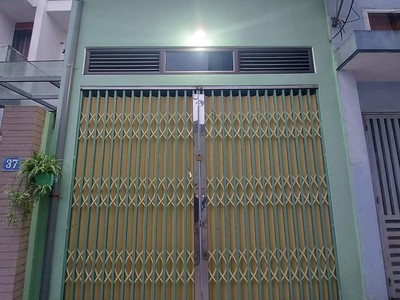 Chính chủ cho thuê nhà 50m2, chợ diêm gỗ, long biên 0