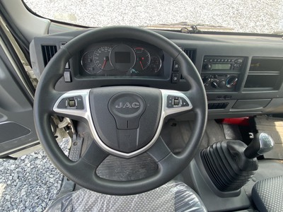 Xe gia đình còn mới đến 99% 463