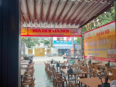Sang nhượng gấp quán bia hơi hà nội mặt đường 138 trương văn lĩnh 4