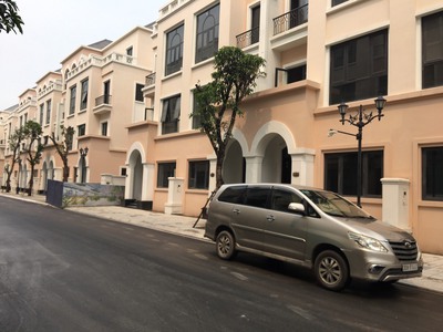 Chính chủ cần cho thuê nhanh căn nhà  mặt phố tại văn giang, hưng yên. 0