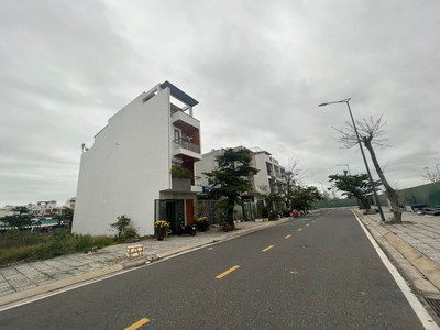 Chuyển nhượng lô đất bán 2 lô đất đất đẹp khu tái định cư sân bay nha trang. 1
