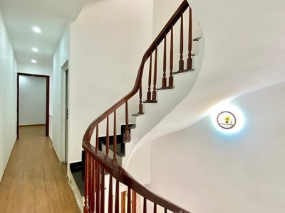 Giảm sốc 200tr , bán nhà mậu lương ,nhà đẹp, ngõ rộng, 47m2 x 4t giá 3.45 tỷ 2