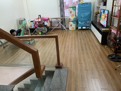 Nhà 4 tầng an thượng 37 cần bán gấp 1