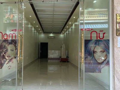 Mt1695. cho thuê mặt đường lý thường kiệt 75m2 thông sàn đồ cơ bản. 0