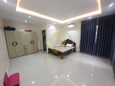 N784. cho thuê nhà ngõ lạch tray 2 phòng ngủ đồ cơ bản 0