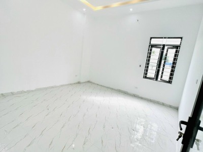 Nhà đẹp 3 tầng ngõ 7m ô tô để cửa - Chợ Vĩnh Khê - gần Hoàng Huy An Đồng 3