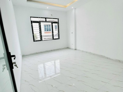 Nhà đẹp 3 tầng ngõ 7m ô tô để cửa - Chợ Vĩnh Khê - gần Hoàng Huy An Đồng 5
