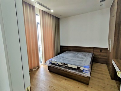 Cho thuê căn hộ 2 ngủ Vinhomes Cầu Rào 2 4