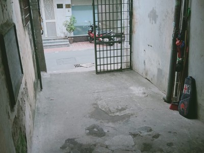 Gia đình cần bán nhà đẹp gấp TT T2 Phương Mai giá 2.9 tỷ, 120m2, ở luôn 0