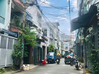 Xe gia đình còn mới đến 99% 3548