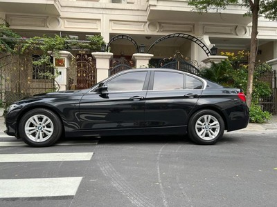 BMW 320i LCI 2017 màu đen.nội thất đen ,chính chủ sang tên ũy quyền tùy thích 0