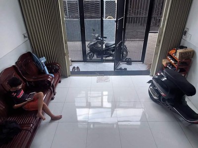 Hàng đầu tư - ngay mặt tiền đỗ nhuận - gần tổ hợp celadol aeon mall - 45m2 - xe hơi ngủ trong nhà - 3