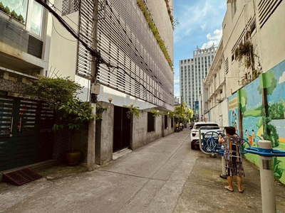 Khu víp phú nhuận - ngay ngã tư nguyễn trọng tuyển giao nguyễn văn trỗi- hxh 7 chỗ 1