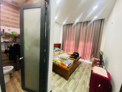 Bán nhà mt đường phú thọ, q11, 41m2, 3.6x12, 6 tầng, 6pn, chỉ 18.5 tỷ tl chính chủ. 4