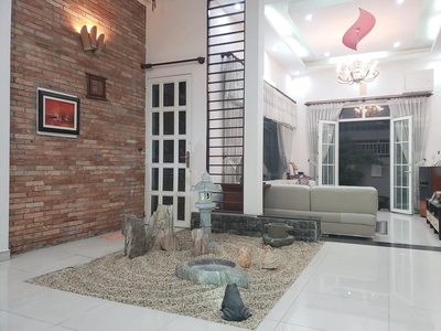 Bán biệt thự quang trung, ngang hiếm 9x17m, hẻm nhựa 12m, 4 tầng  chỉ 18 tỷ nhỉnh tl 1