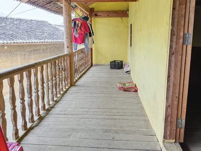 Chính chủ cần cho thuê nhà nằm ngay mặt đường quốc lộ nằm giữa bản lô lô chải   hà giang. 1