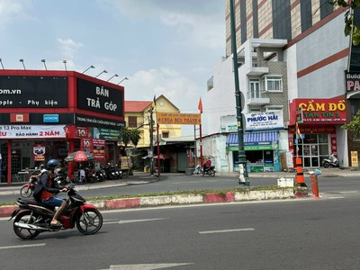 Đất chính chủ đẹp   quận 9  155 m 45triệu/m2  thiện chí thương lượng 0